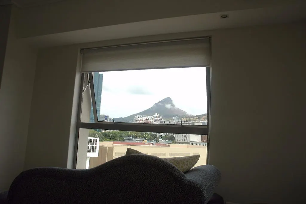 501 Canal Quays Apartment Cape Town