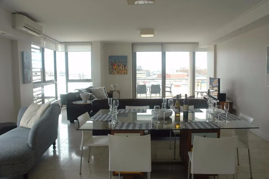 501 Canal Quays Apartment Cape Town
