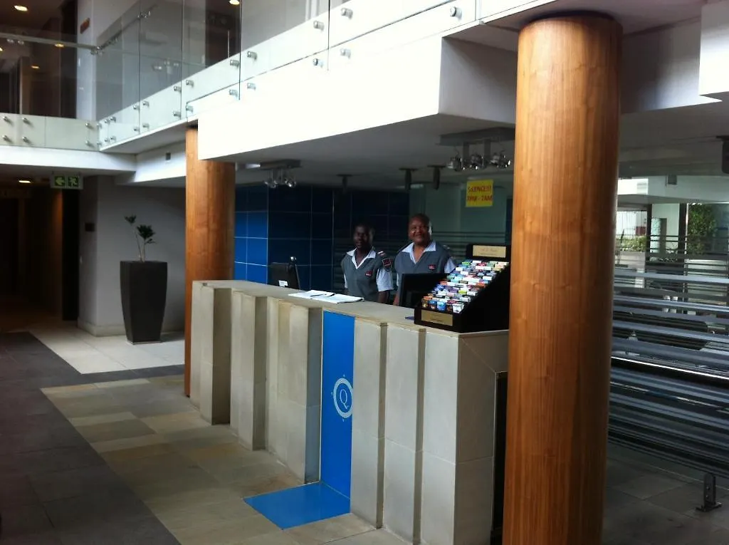 501 Canal Quays Apartment Cape Town